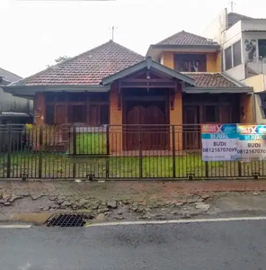 DIJUAL RUMAH KLASIK DI DAERAH GUNUNG - GUNUNG MALANG