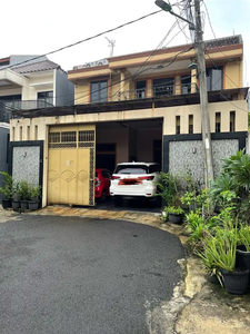 Dijual rumah kokoh dan terawat jagakarsa