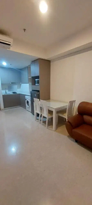 Disewakan 1BR seaview apartemen gold coast pik