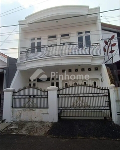 Disewakan Rumah Dalam Komplek Siap Huni di Rawamangun Rp80 Juta/bulan | Pinhome