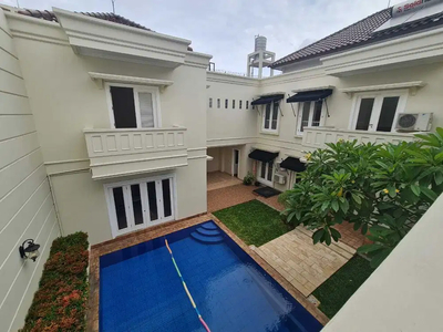 FOR RENT 2FLOOR BEAUTIFUL & SPACIOUS HOUSE IN PONDOK INDAH WITH POOL