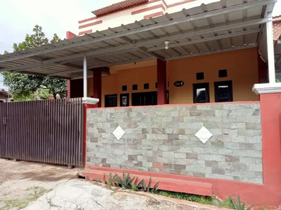 Rumah 1 lantai di GBR III H. Gofur, Cilame, Ngamprah, KBB