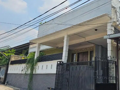 Rumah 2 Lantai dlm kompleks Dkt Tol & MRT di Cinere, Depok