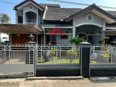 Rumah Pencahayaan Bagus Siap Huni Antapani Bandung