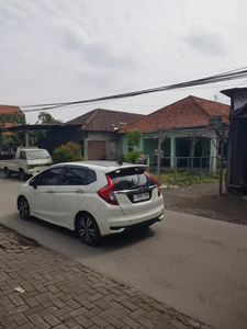 Rumah Tanah bisa 3 RUKO di tepi jalan besar