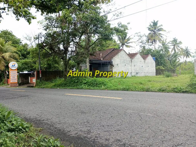 TEPI ASPAL, Tanah Dekat Pasar Tempel Sleman Yogyakarta