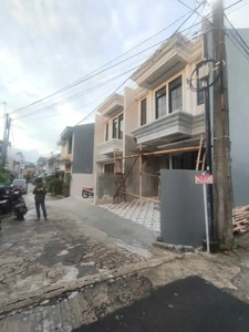 Tersisa 1 unit, rumah 2 lantai Tanpa DP