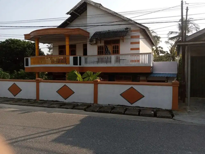 dekat rumah sakit 400 mtr,mushola,sd,smp,sma dan pasar