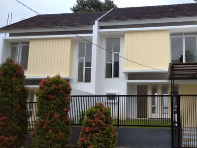 Dijual cepat rumah 2 lantai murah di kota bogor