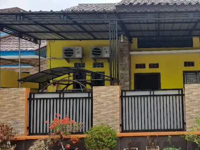 Dijual cepat rumah di komplek THI