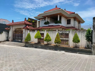 DIJUAL MURAH RUMAH MEWAH PENAMPARAN GATSU BARAT