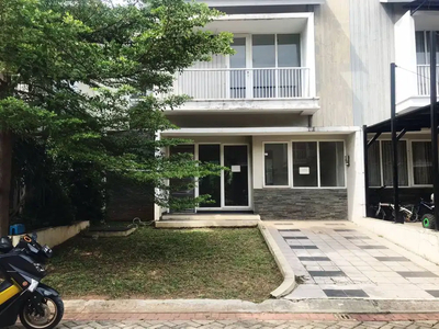 Dijual rumah 2 lantai sudah SHM