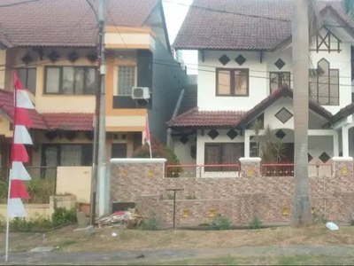Dijual Rumah di Kemang Pratama Bekasi, baru Renovasi jalan kemang