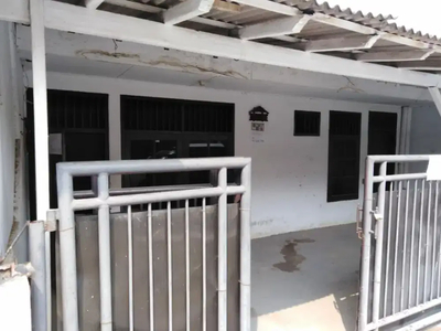 Dijual Rumah di Perumahan Alam Indah