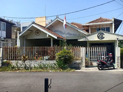 Dijual Rumah Lama Di Kawasan Turangga Bandung