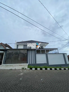 Dijual Rumah Mewah Hook di Dieng Kota Malang