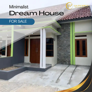 DIJUAL RUMAH SIAP HUNI DENGAN DESAIN MODERN AKSES STRATEGIS DAN ASRI