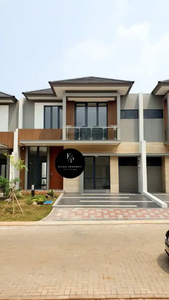 Dijual Rumah Siap Huni di Cluster Elite Kota Wisata Cibubur.