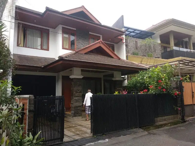 Dijual Rumah Siap Huni Suasana Sejuk Di Cigadung Bandung