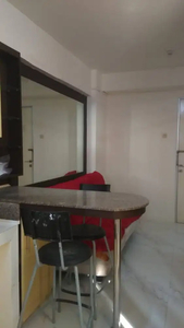 Disewakan Apartemen 2 Kamar Furnish Tahunan Murah Tower A