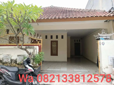 Disewakan rumah 4 kamar di Jl Kertaraharja Sidakarya Denpasar Selatan