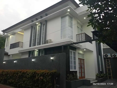For Rent Rumah Mewah Asri di BDN Cilandak tengah Jakarta Selatan