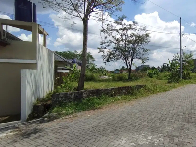 Jalan Kaliurang Km 10 Jual Tanah Murah Jogja : dalam perumahan gentan