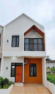 Rumah 2 Lantai Pinggir Jalan 4,3 m Dari SPBU Pondok Terong