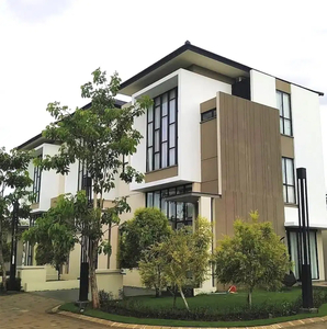 Rumah 2,5lt 12x14 type 4+1KT Cluster Semayang Asya Jakarta Garden City