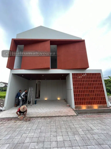 Rumah baru full furnished cluster dekat pusat kota jambon jl kabupaten