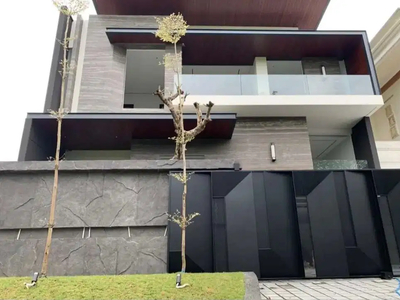 Rumah Bukit Golf split level baru gress Citraland Surabaya