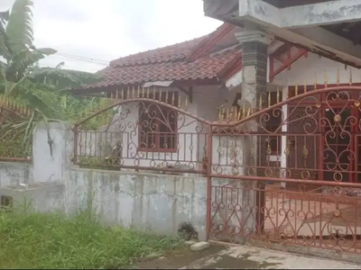 Rumah Butuh Renovasi Jual BU di Harapan Indah, Bekasi