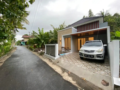 Rumah Cantik Minimalis Modern
Lokasi Jalan Medari - Caturharjo Sleman