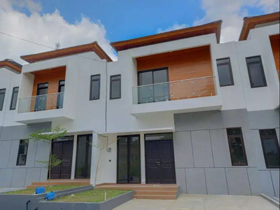 Rumah dalam Perumahan Midtown Purwokerto, 200 meter UNSOED