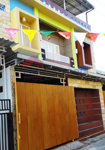 Rumah kost 10 kamar di Cakalang Blimbing