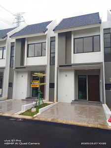 Rumah Metland Puri Cluster Oxalis Akses Tol Jakarta Merak