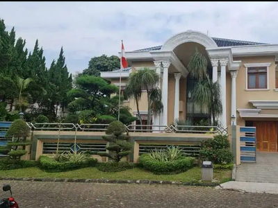Rumah Mewah Murah Bogor Lakeside With Pool Dekat Jagorawi, Pajajaran