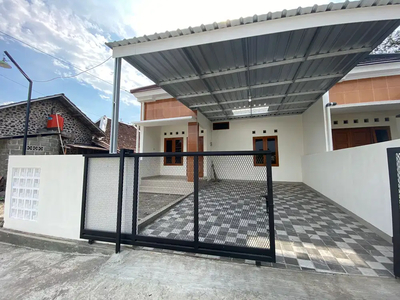 Rumah Modern 3 Kamar Tidur dekat Jl Purwomartani