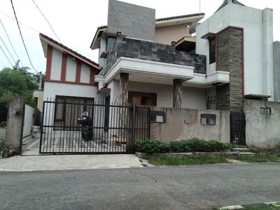 Rumah Semi Furnished 2 lantai dalam Cluster Cibubur City