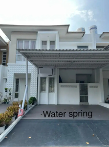 Rumah Siap Huni Dekat Mall di Cluster Water Spring, Grand Wisata