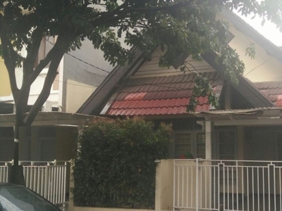 Dijual Rumah siap huni di sektor 3a Bintaro Jaya