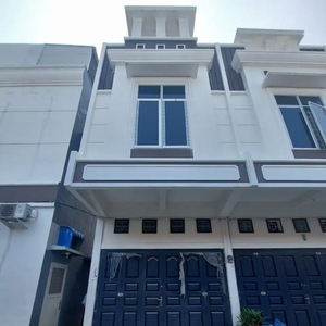 TOWNHOUSE MEDAN MURAH KOMPLEK MENTARI ASRI JALAN AMBAI