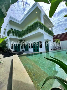 Villa modern pantai Berawa canggu