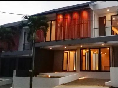Woow Rumah villa mewah lokasi premium view cantik di dago Bandung