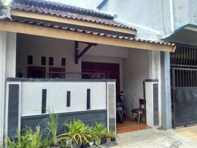 Ruamh Second Minimalis Banyuanyar Surakarta (AD)