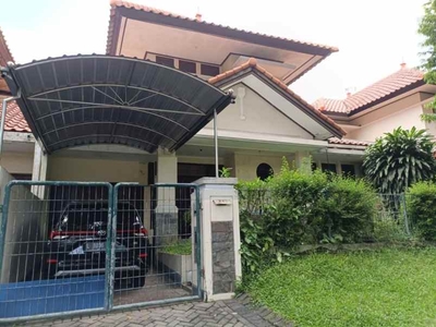 Rumah Disewakan Graha Family Full Furnish Siap Huni Surabaya Barat