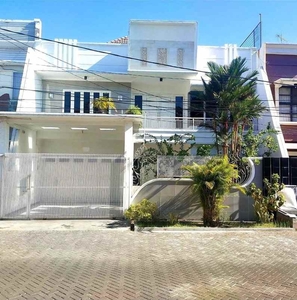 Rumah Mewah Modern Dharmahusada Megah Permai Surabaya