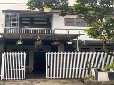 Disewa Rumah 2 Lantai Lokasi Komplek GBA 2 di Bojongsoang Bandung
