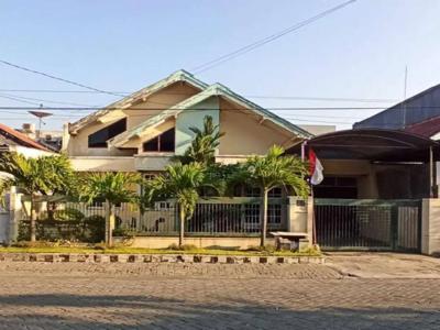 Disewakan
Rumah Panjang Jiwo permai , dkt kampus dan jalan tenggilis