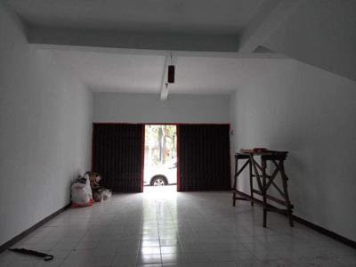 For Rent Ruko di Taman Holis Indah Mainroad